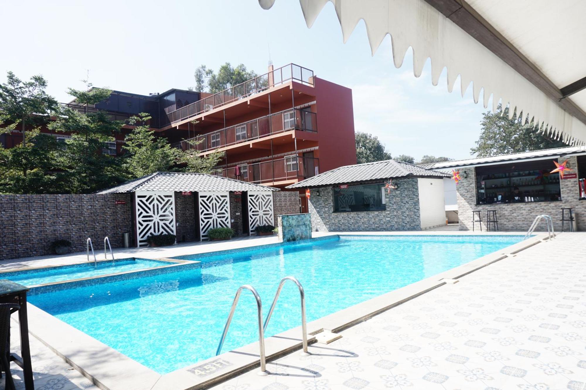 Vistar Resort & Hotels Kammasandra Exterior foto