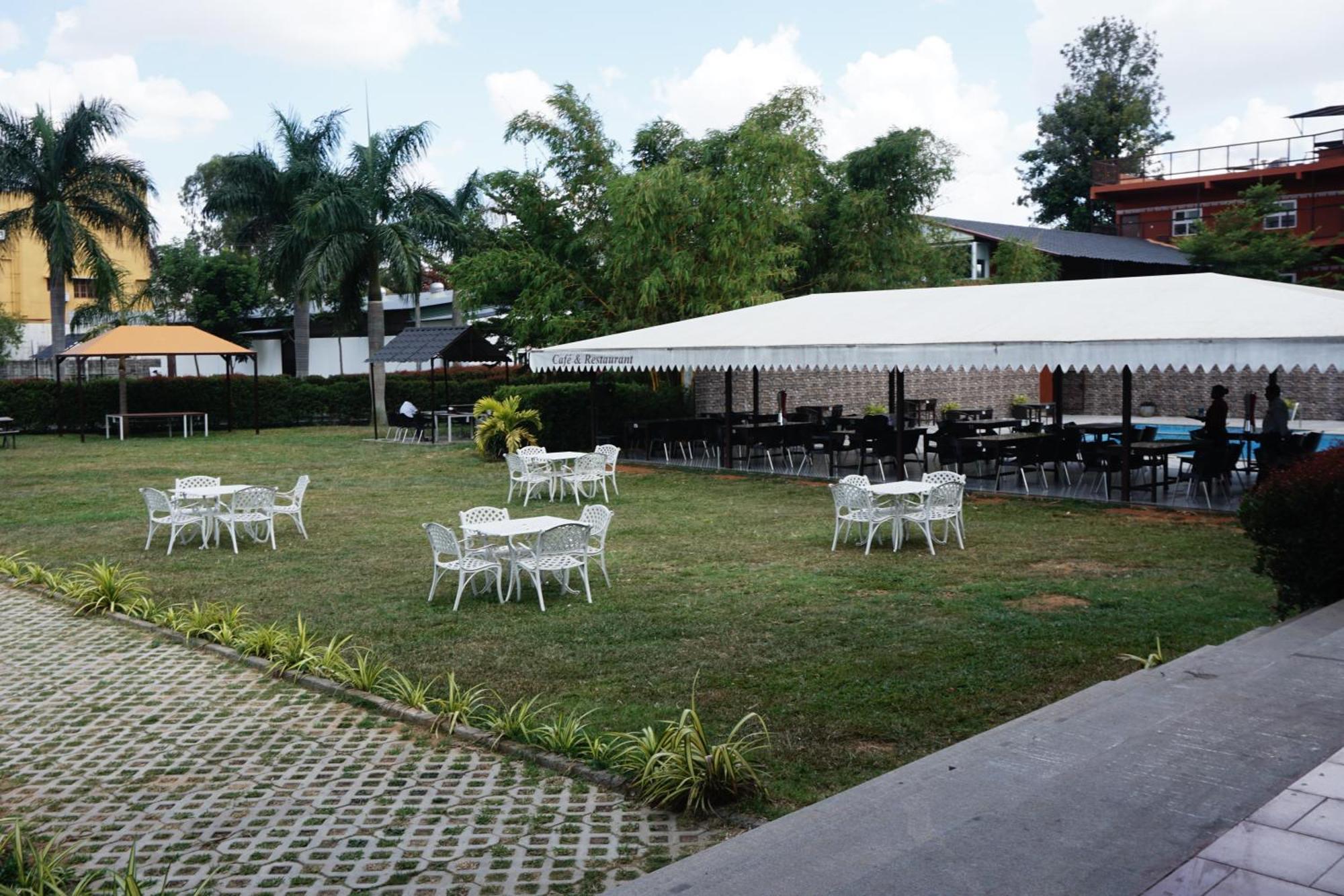 Vistar Resort & Hotels Kammasandra Exterior foto